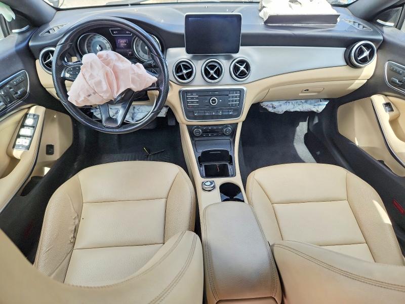 Photo 8 from auction – 2015 MERCEDES-BENZ CLA with VIN WDDSJ4GB5FN190478