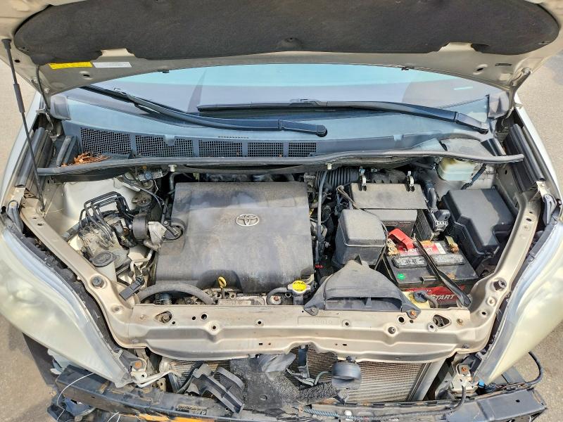 Photo 12 from auction – 2015 TOYOTA SIENNA with VIN 5TDDK3DC9FS121777