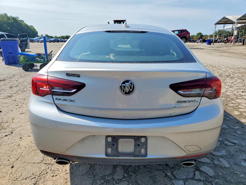 Foto 6 de la subasta – 2018 BUICK REGAL con VIN W04GL6SX9J1092248