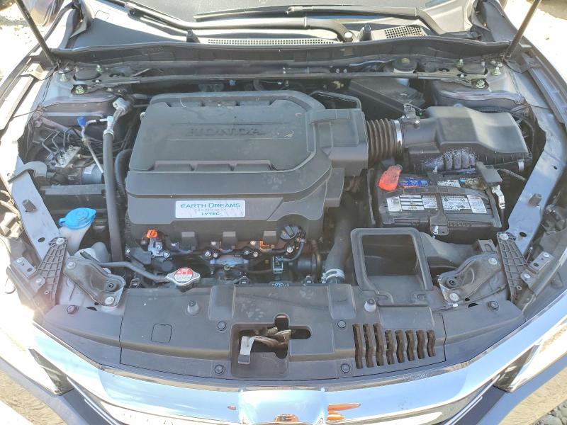 Photo 11 from auction – 2017 HONDA ACCORD with VIN 1HGCR3F99HA004405