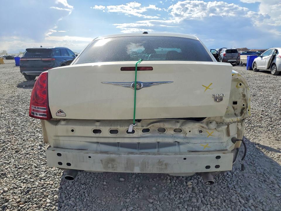 Photo 6 from auction – 2010 CHRYSLER 300C with VIN 2C3CA6CT8AH126224