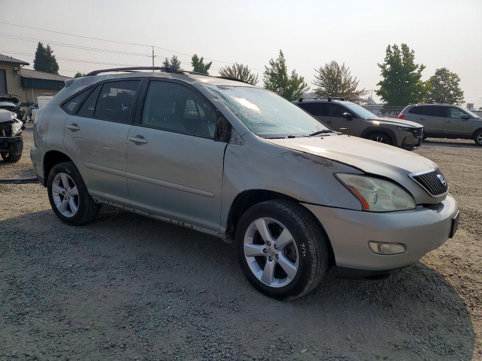 Photo 4 from auction – 2004 LEXUS RX with VIN JTJGA31UX40036330
