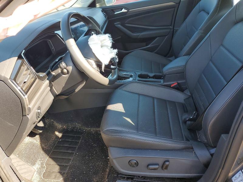 Photo 7 from auction – 2021 VOLKSWAGEN JETTA with VIN 3VWE57BU8MM095942