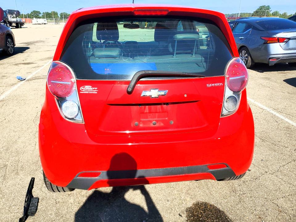 Photo 6 from auction – 2015 CHEVROLET SPARK with VIN KL8CB6S90FC751007