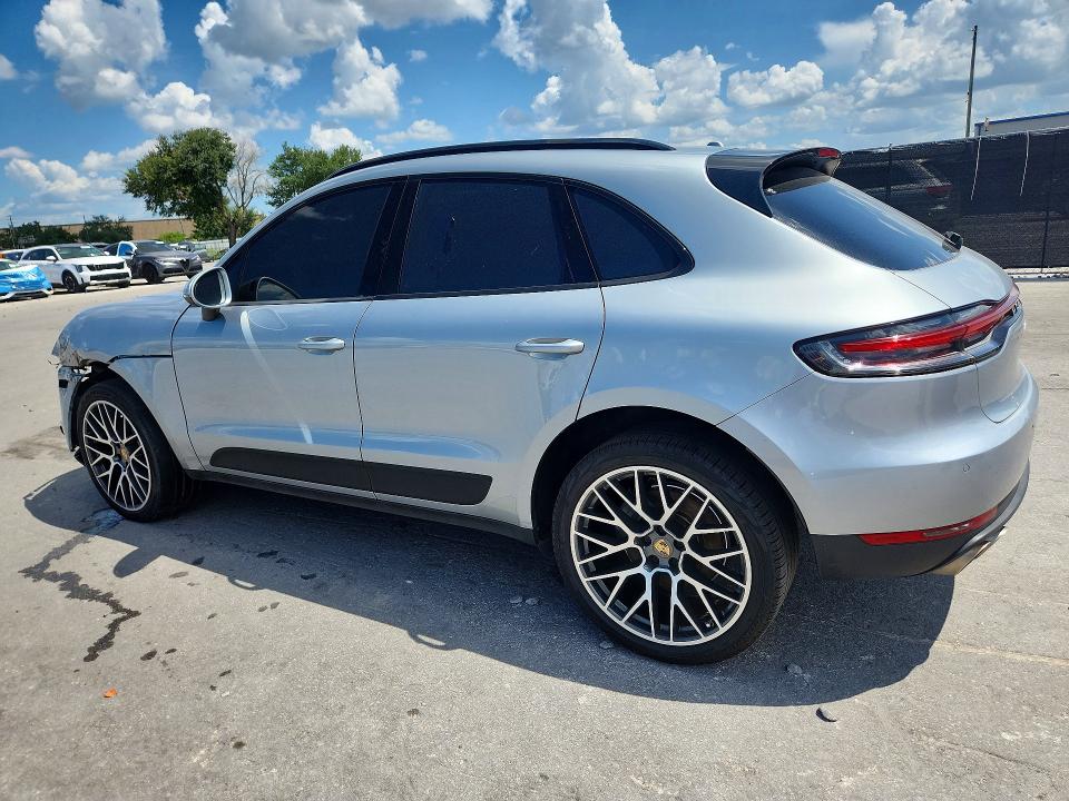 Photo 2 from auction – 2020 PORSCHE MACAN with VIN WP1AB2A55LLB33083