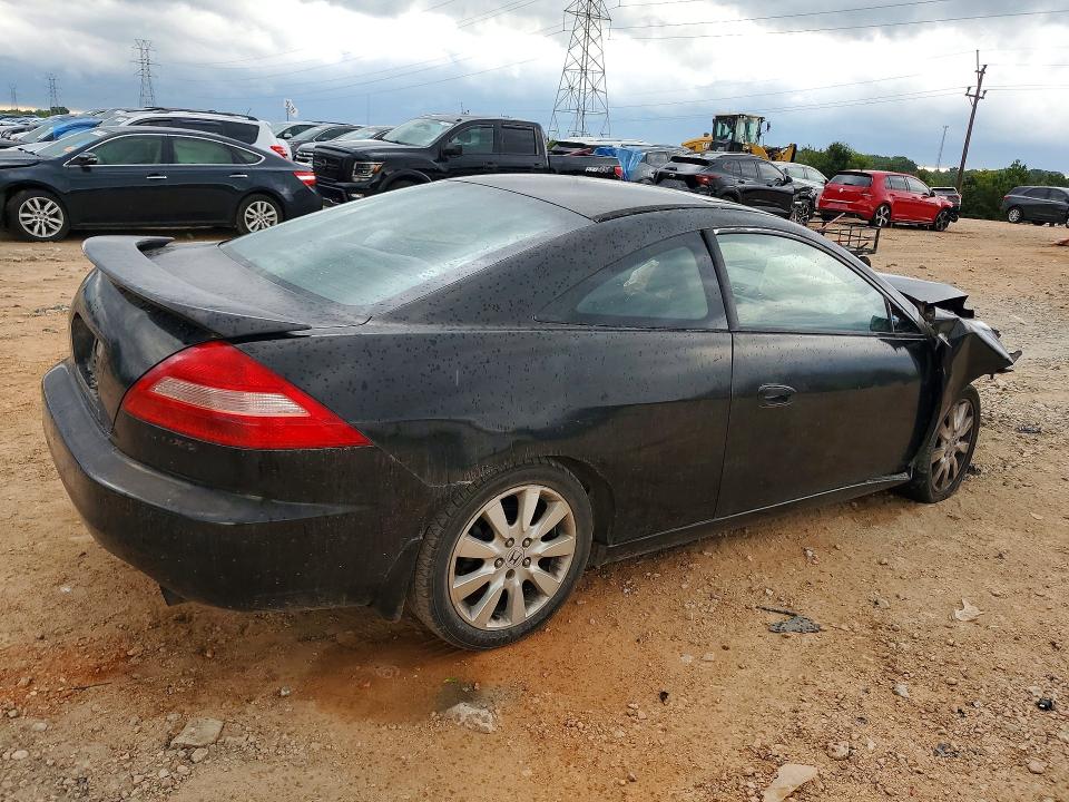 Photo 3 from auction – 2003 HONDA ACCORD with VIN 1HGCM726X3A007551