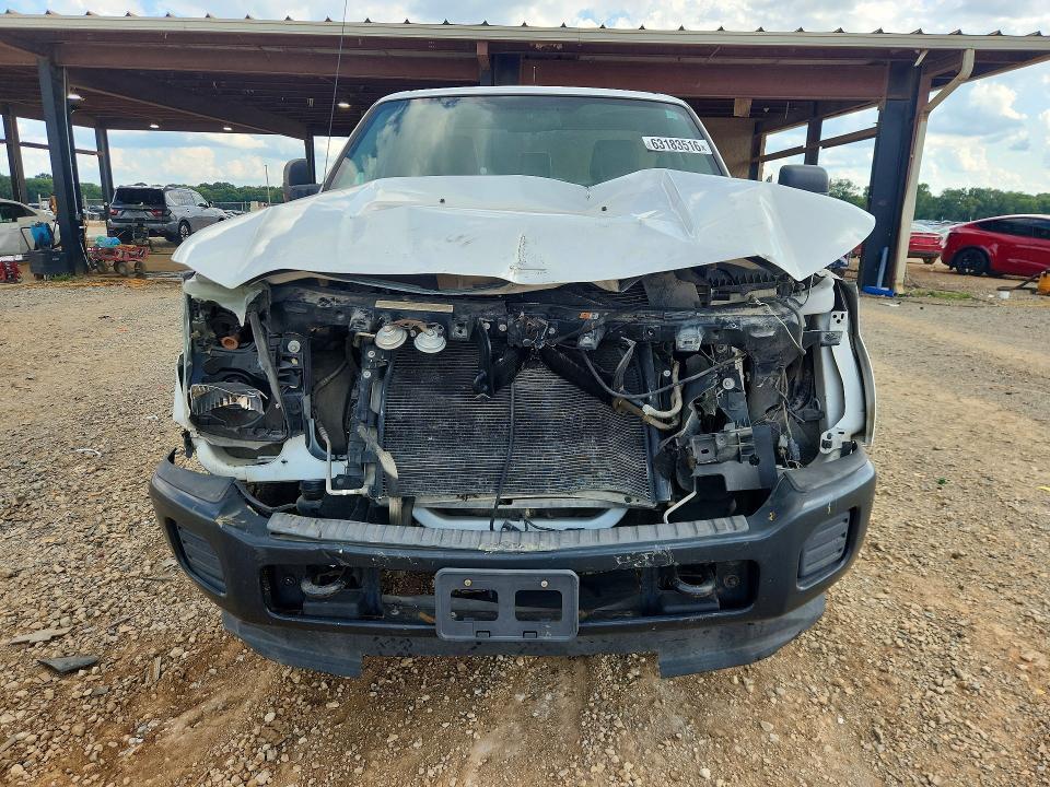 Photo 5 from auction – 2016 FORD F250 with VIN 1FTBF2B60GEB17224