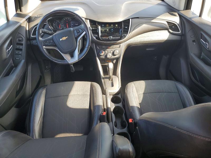 Photo 8 from auction – 2019 CHEVROLET TRAX with VIN 3GNCJLSB9KL244172
