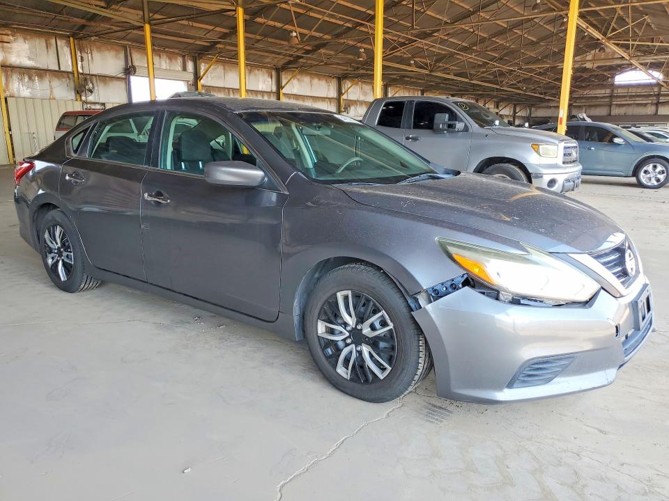Photo 4 from auction – 2017 NISSAN ALTIMA with VIN 1N4AL3AP6HC188726