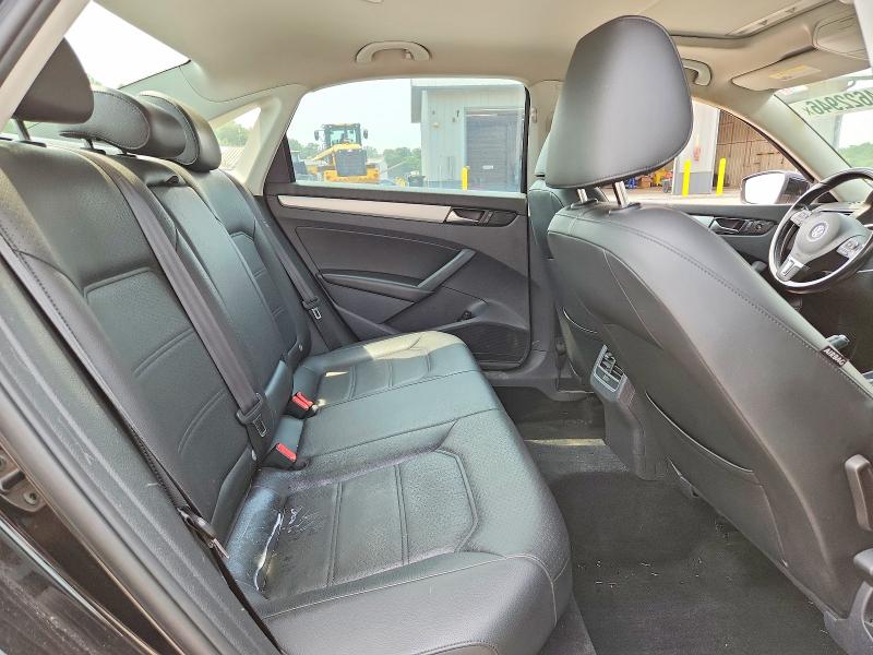 Photo 10 from auction – 2013 VOLKSWAGEN PASSAT with VIN 1VWBP7A31DC080464