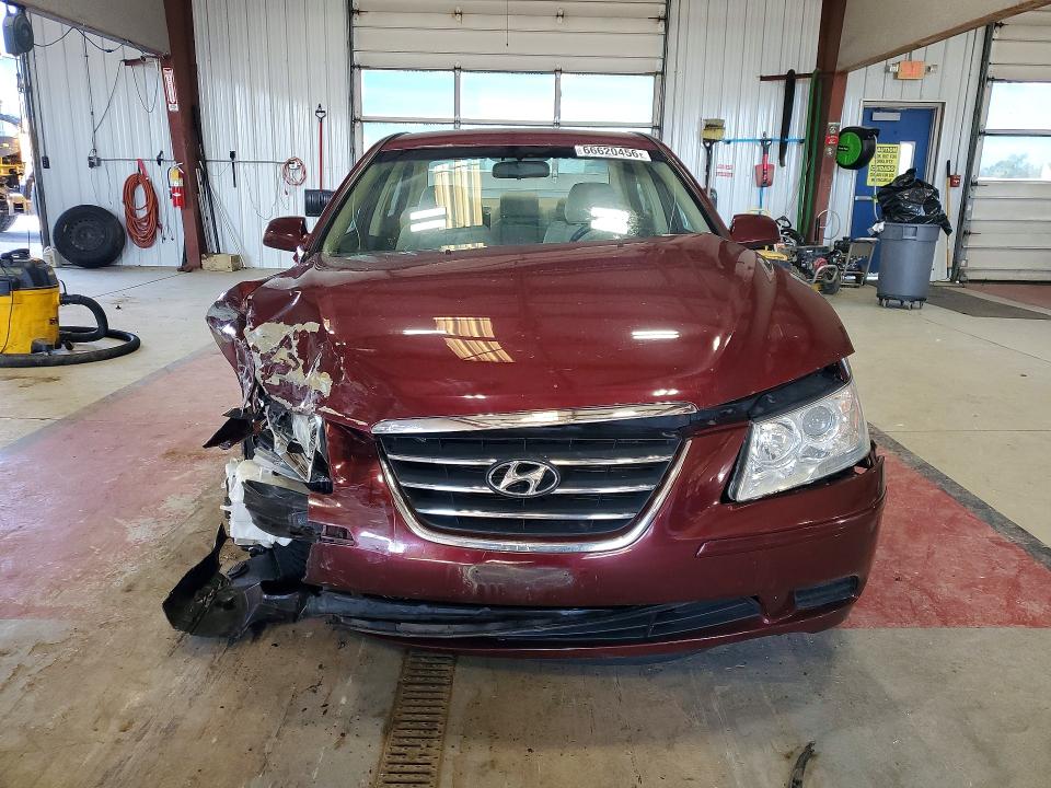 Photo 5 from auction – 2010 HYUNDAI SONATA with VIN 5NPET4AC8AH618569
