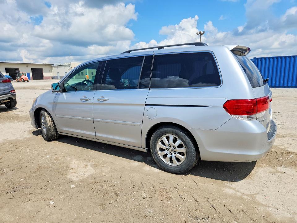 Photo 2 from auction – 2010 HONDA ODYSSEY with VIN 5FNRL3H73AB010106