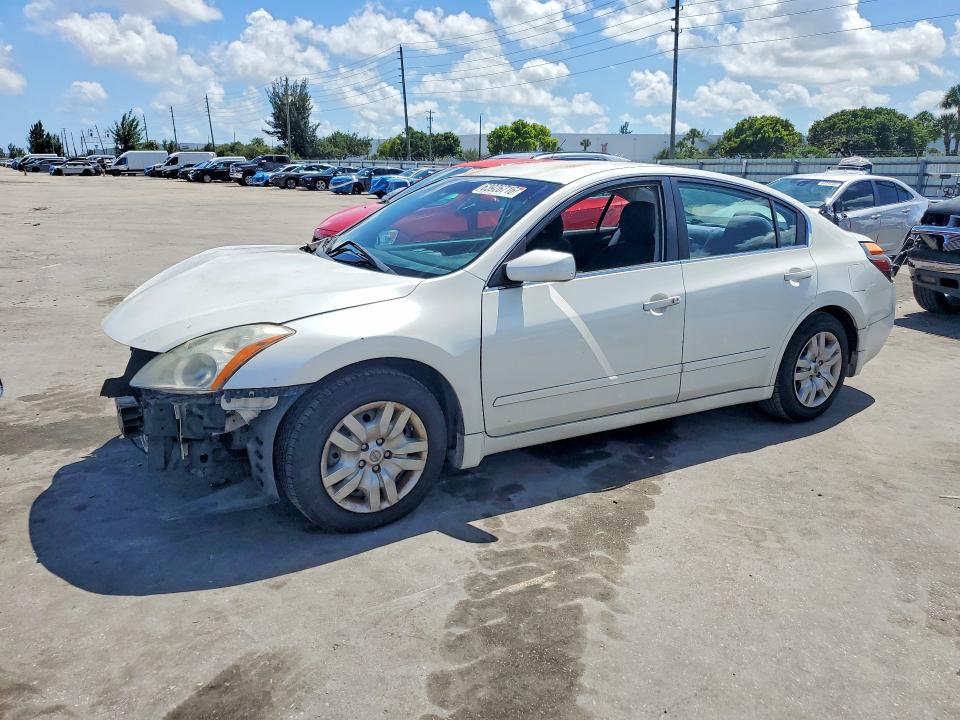 NISSAN ALTIMA 2010 with VIN 1N4AL2AP7AN521813 - Photo from auction