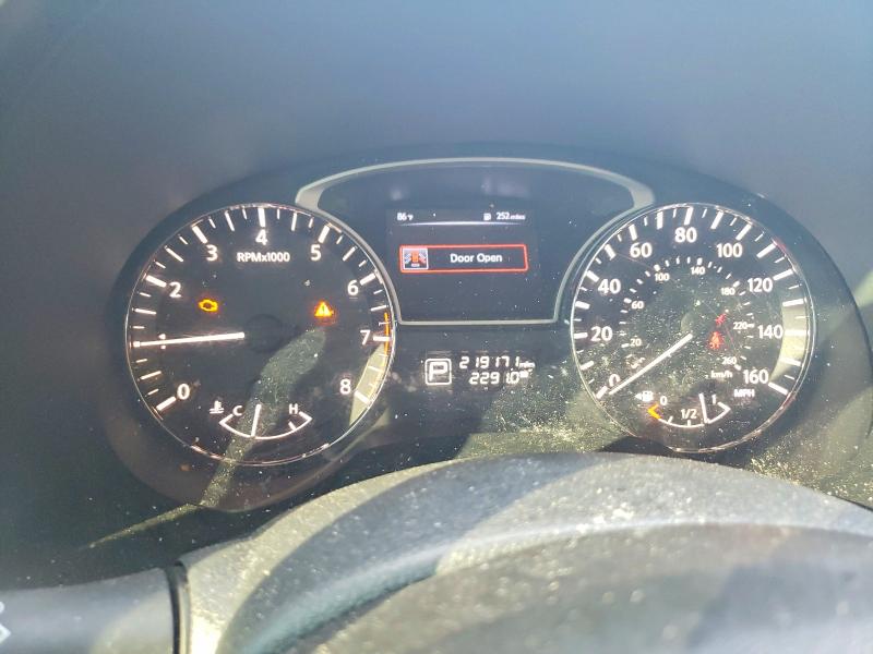Photo 9 from auction – 2015 NISSAN PATHFINDER with VIN 5N1AR2MNXFC651019