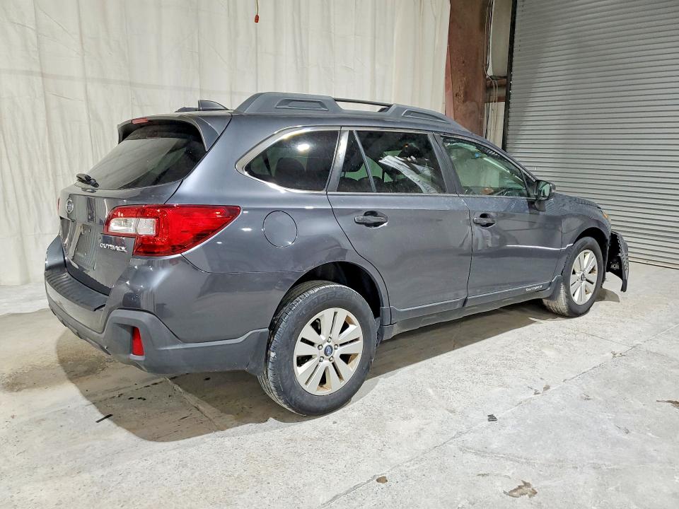 Photo 3 from auction – 2018 SUBARU OUTBACK with VIN 4S4BSAHC5J3315301