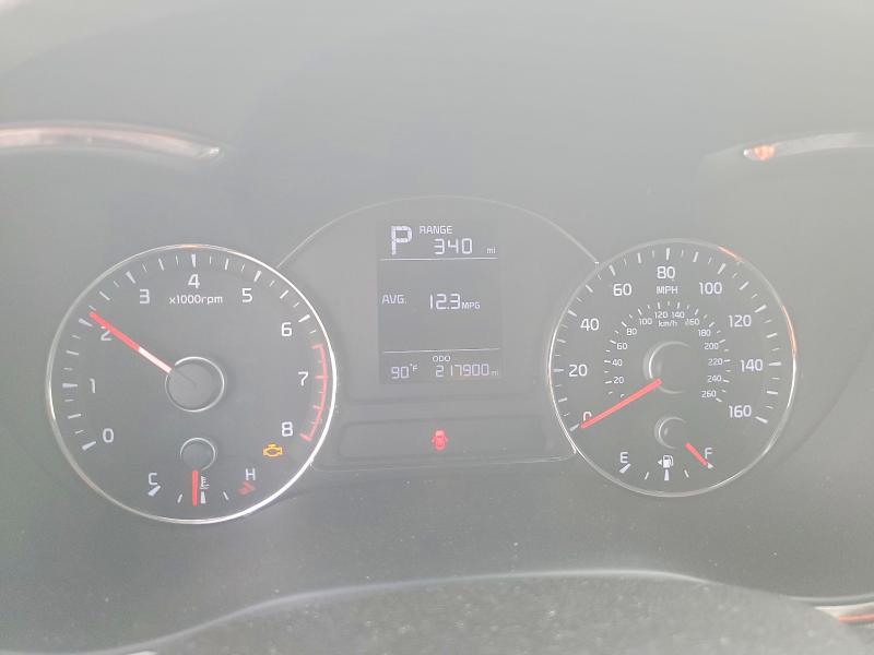 Photo 9 from auction – 2017 KIA FORTE with VIN 3KPFK4A72HE039568