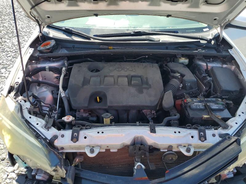 Photo 11 from auction – 2018 TOYOTA COROLLA with VIN 5YFBURHE1JP810178