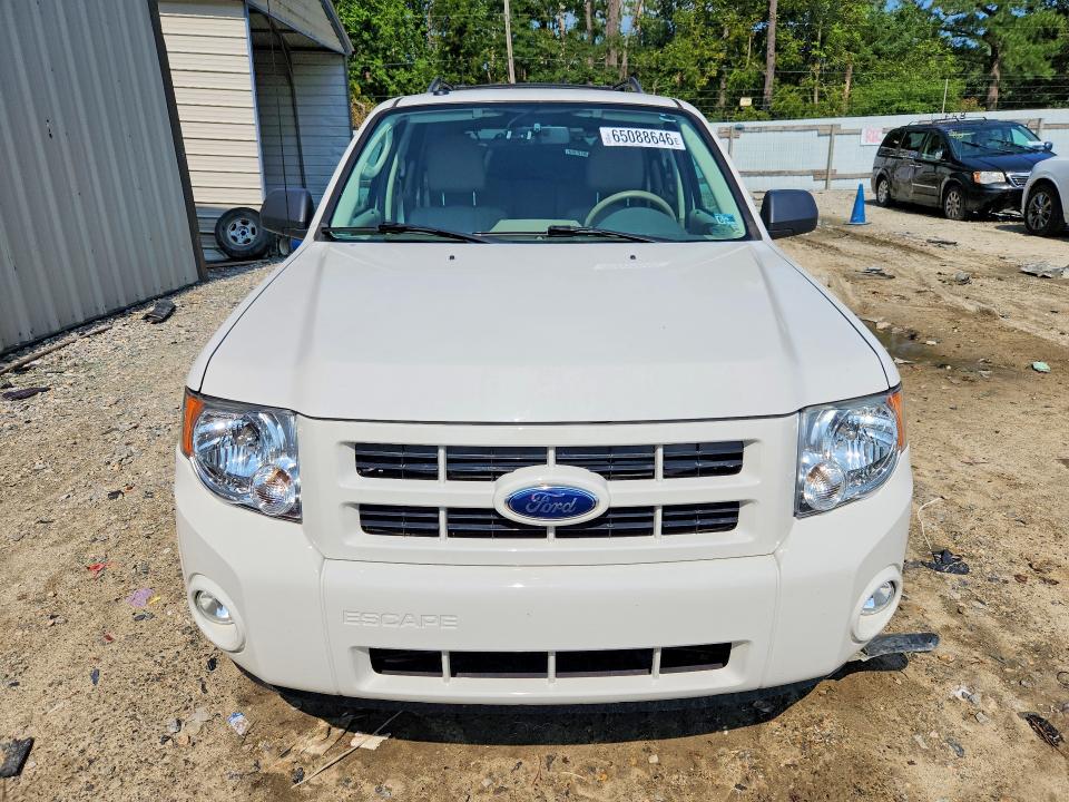 Photo 5 from auction – 2009 FORD ESCAPE with VIN 1FMCU49399KC84571
