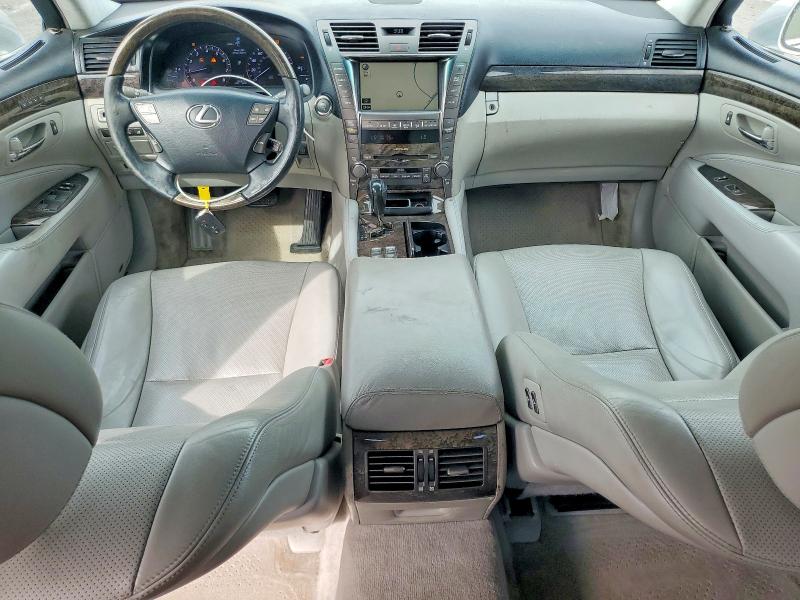 Photo 8 from auction – 2007 LEXUS LS with VIN JTHGL46F475004556