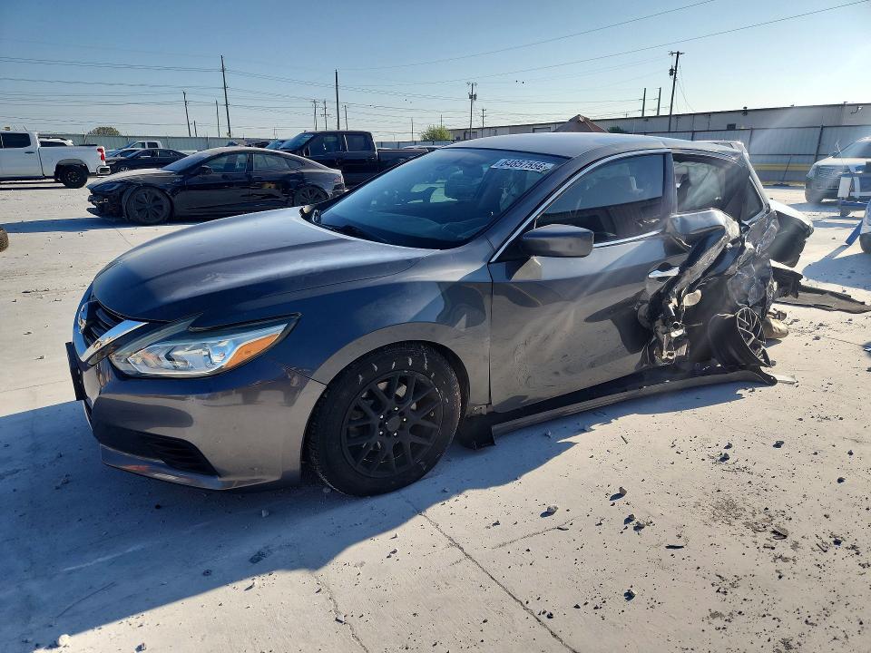 NISSAN ALTIMA 2016 with VIN 1N4AL3AP5GN379623 - Photo from auction