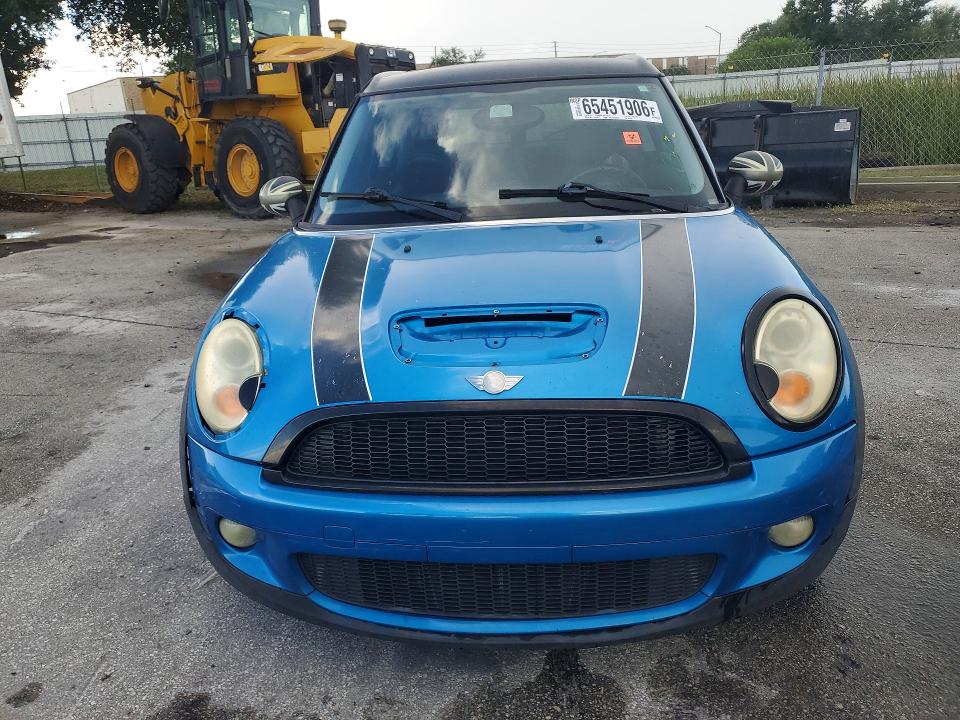 Photo 5 from auction – 2009 MINI COOPER with VIN WMWMM33509TP73199