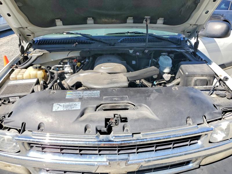 Photo 12 from auction – 2005 CHEVROLET SUBURBAN with VIN 3GNFK16Z85G150352