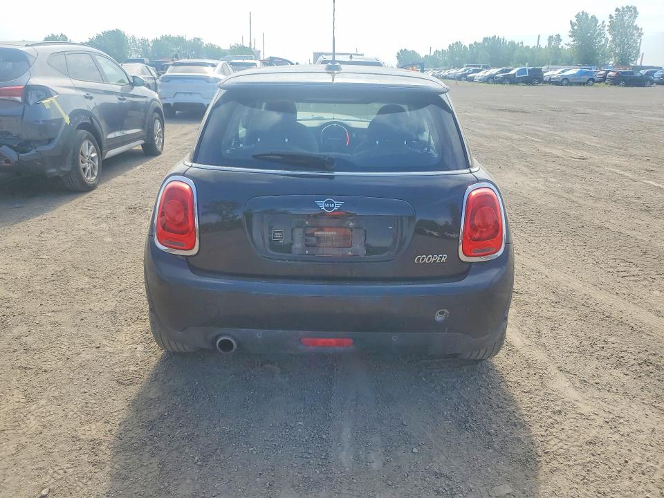 Photo 6 from auction – 2019 MINI COOPER with VIN WMWXP5C53K2H30264