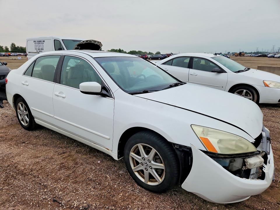 Photo 4 from auction – 2004 HONDA ACCORD with VIN 1HGCM66504A041933