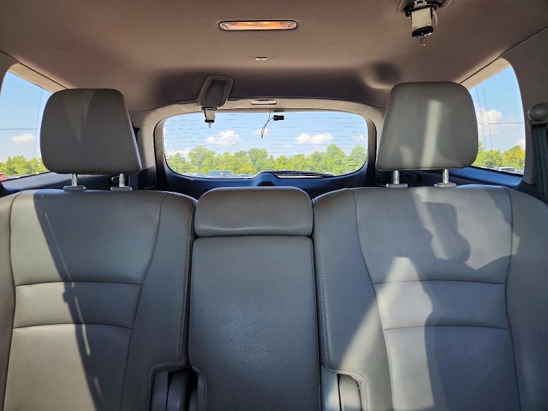 Photo 10 from auction – 2017 HONDA PILOT with VIN 5FNYF6H92HB041170