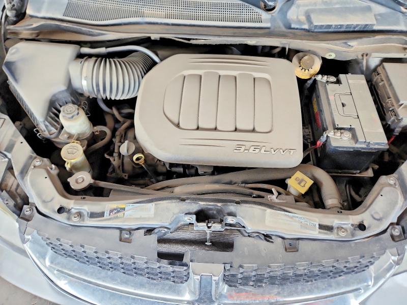 Photo 12 from auction – 2015 DODGE GRAND CARAVAN with VIN 2C4RDGBG0FR600207