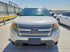 Zdjęcie 5 z aukcji – 2013 FORD EXPLORER z VIN 1FM5K7D81DGC34116