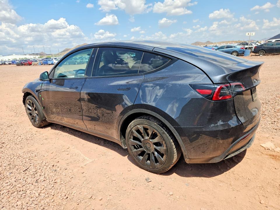 صورة رقم 2 من المزاد - 2024 TESLA MODEL Y مع VIN 7SAYGAEEXRF021318