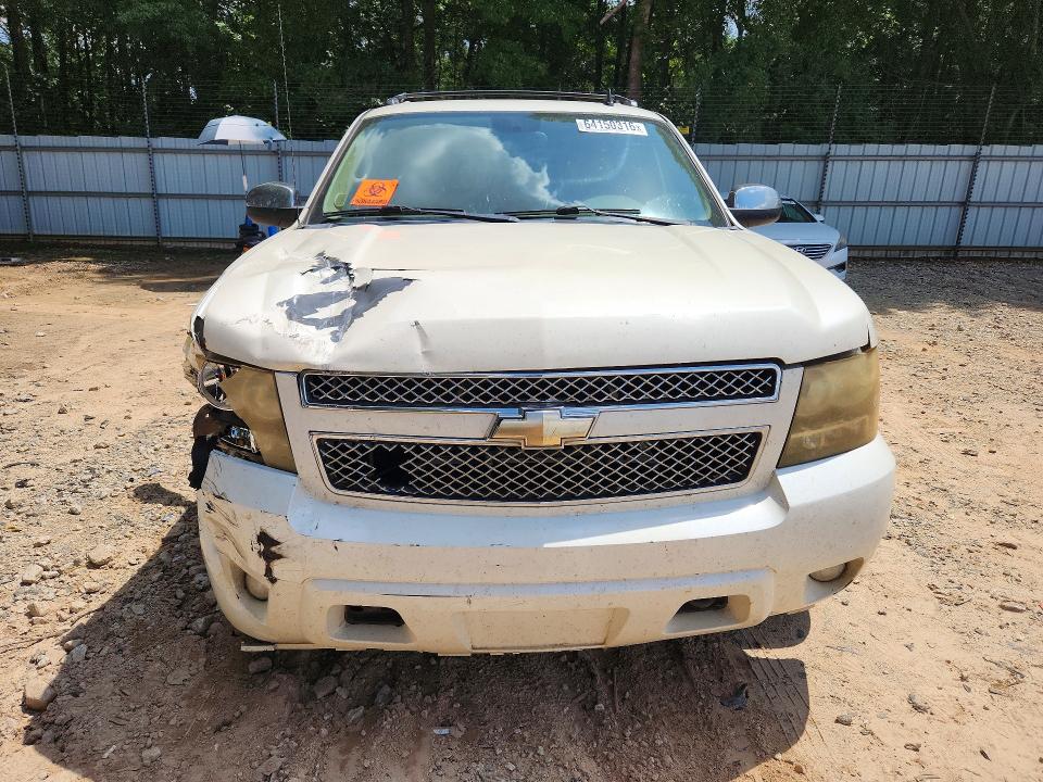 Photo 5 from auction – 2011 CHEVROLET AVALANCHE with VIN 3GNTKGE31BG388607