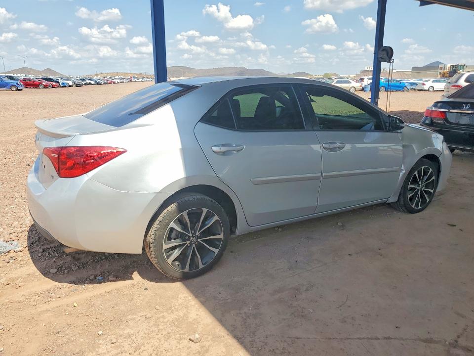 Zdjęcie 3 z aukcji – 2017 TOYOTA COROLLA z VIN 2T1BURHE9HC961618
