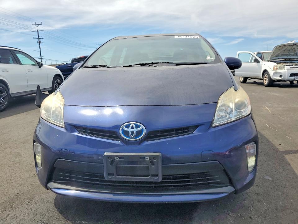 Photo 5 from auction – 2015 TOYOTA PRIUS with VIN JTDKN3DU3F1933869