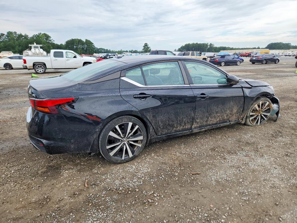 Photo 3 from auction – 2022 NISSAN ALTIMA with VIN 1N4BL4CV5NN314581