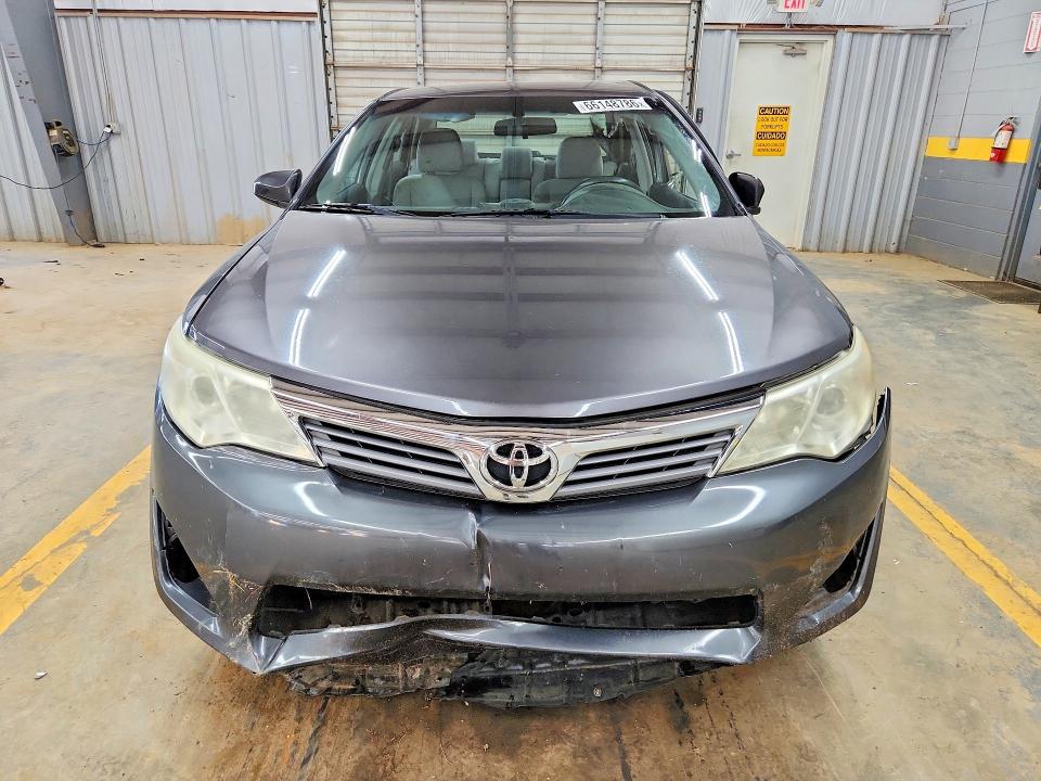 Снимка 5 от търг – 2014 TOYOTA CAMRY с VIN 4T1BF1FKXEU862935