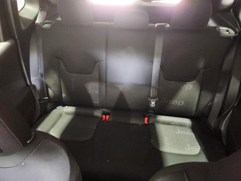 Photo 10 from auction – 2016 JEEP RENEGADE with VIN ZACCJBBT7GPD68726
