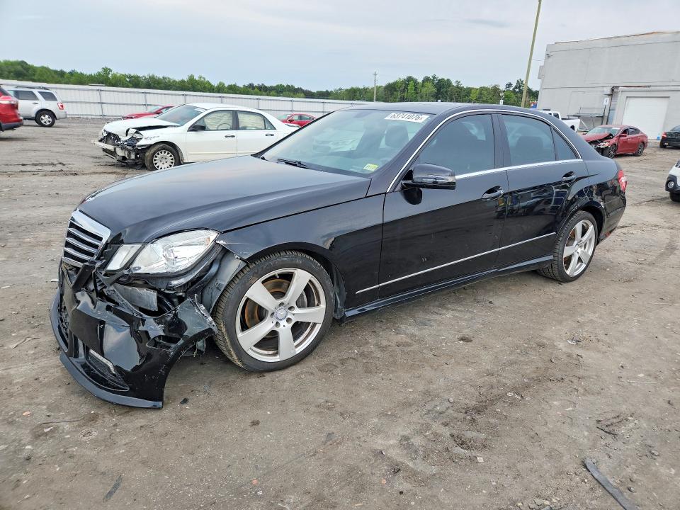 Zdjęcie 1 z aukcji – 2011 MERCEDES-BENZ E z VIN WDDHF5GB0BA376738