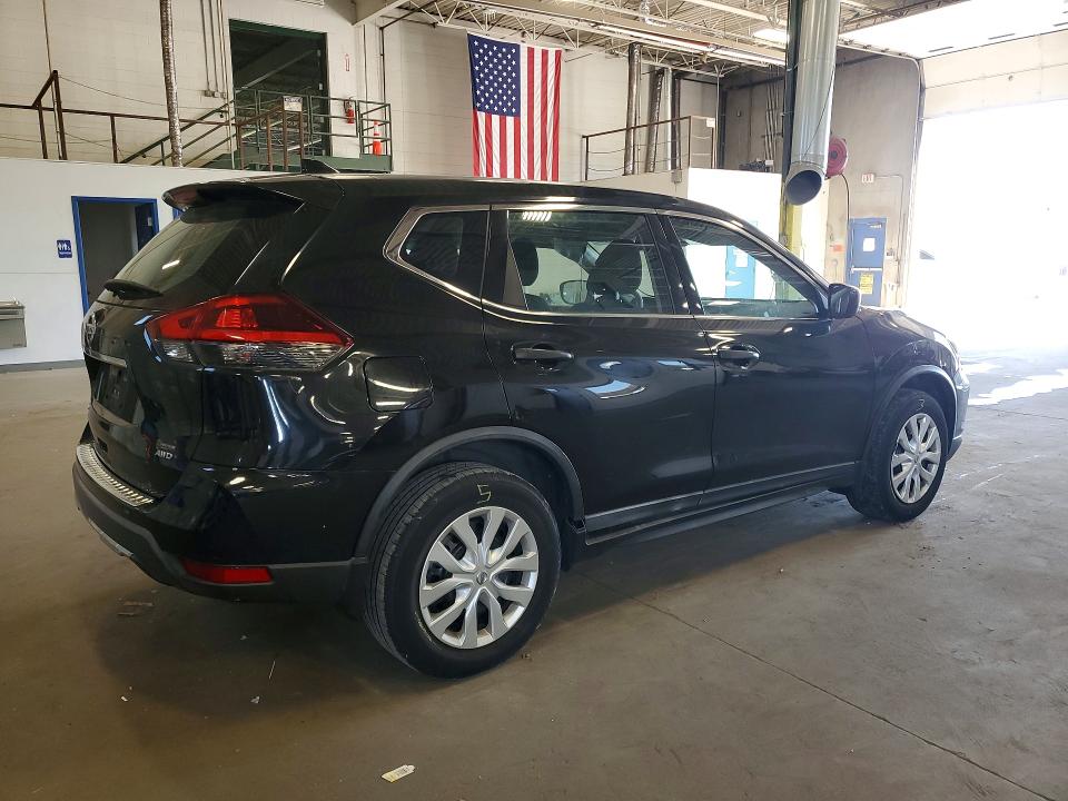 Photo 3 from auction – 2018 NISSAN ROGUE with VIN KNMAT2MV7JP586136