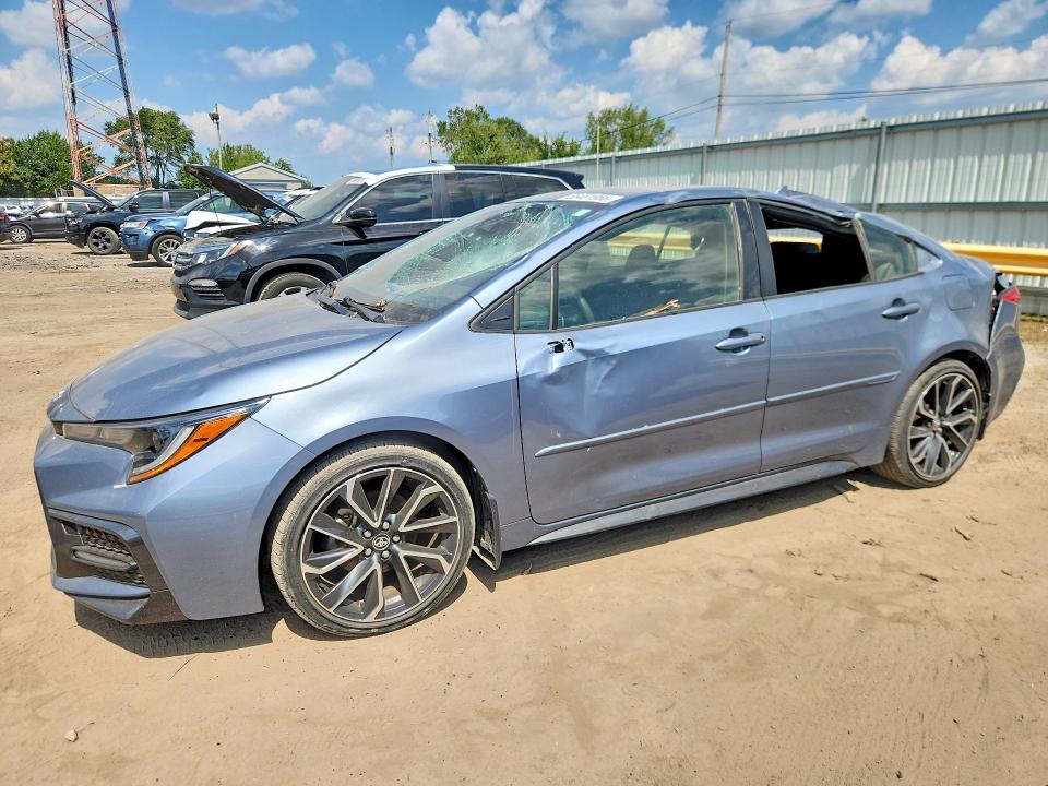 Снимка 1 от търг – 2022 TOYOTA COROLLA с VIN JTDS4MCE1NJ098596