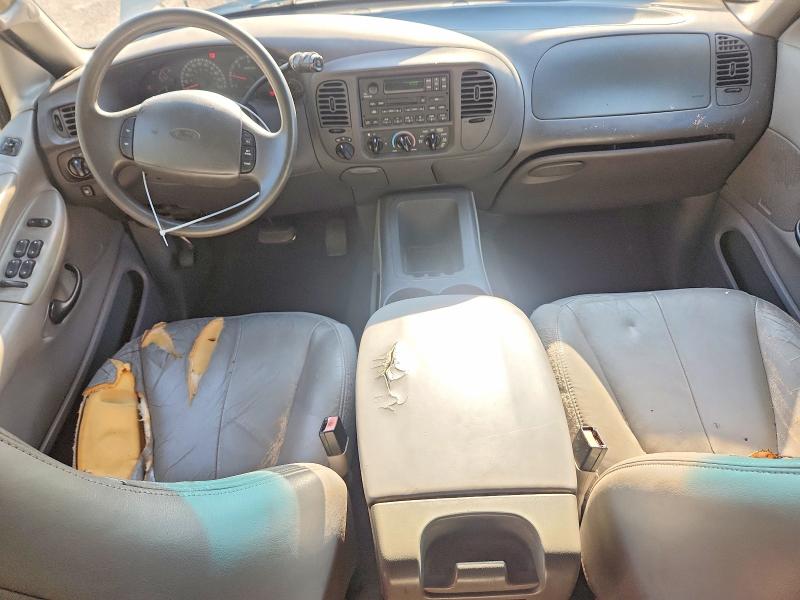 صورة رقم 8 من المزاد - 2001 FORD EXPEDITION مع VIN 1FMPU16L31LA54737
