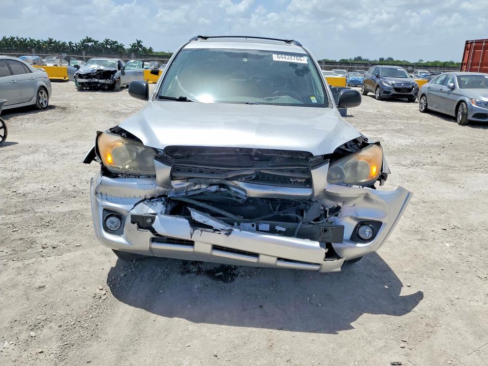 Photo 5 from auction – 2011 TOYOTA RAV4 with VIN 2T3WK4DV6BW010046