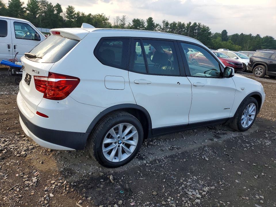 Photo 3 from auction – 2014 BMW X3 with VIN 5UXWX9C55E0D21980