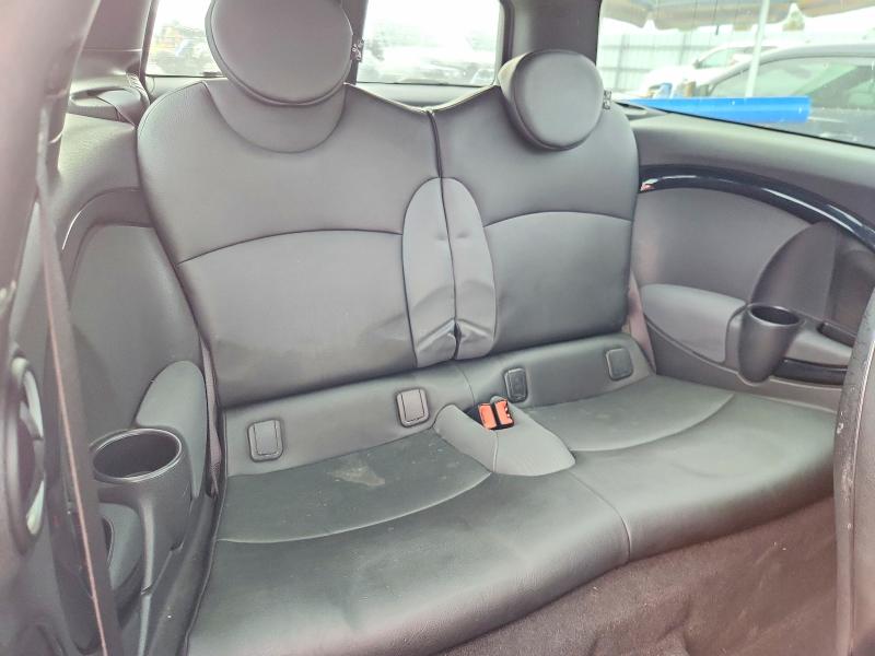 Photo 10 from auction – 2009 MINI COOPER with VIN WMWMM33599TP92382
