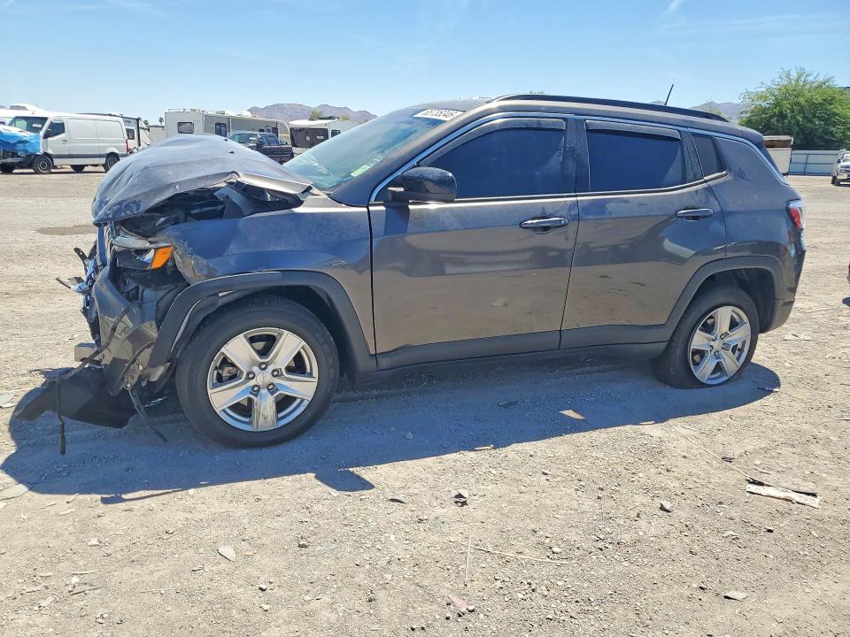 JEEP COMPASS 2022 with VIN 3C4NJDBB4NT143181 - Photo from auction