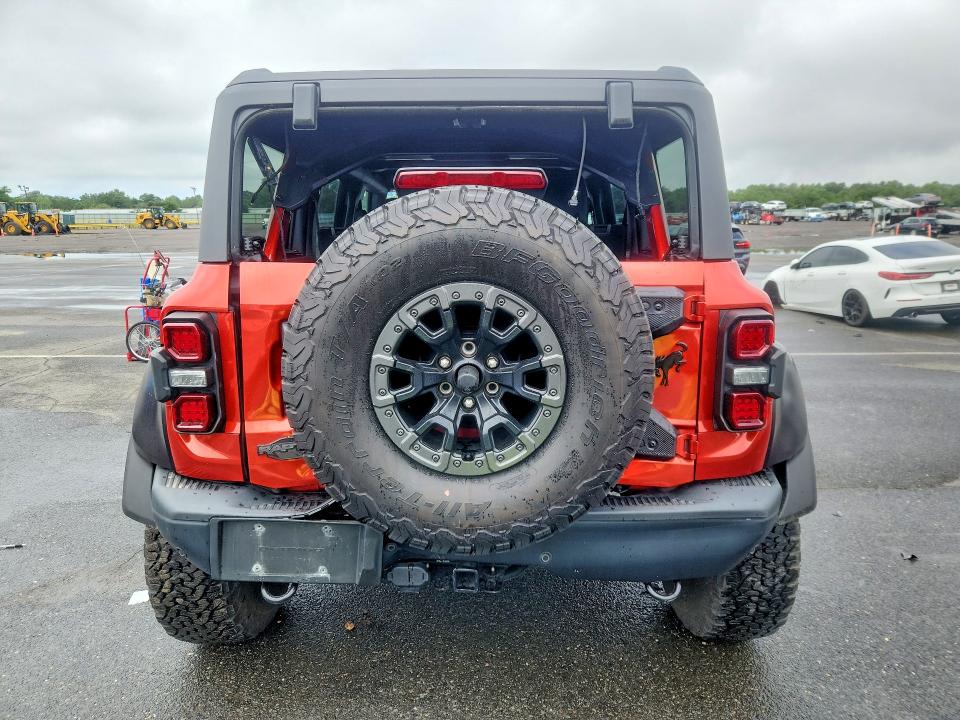 Foto 6 de la subasta – 2023 FORD BRONCO con VIN 1FMEE5JR2PLC12825