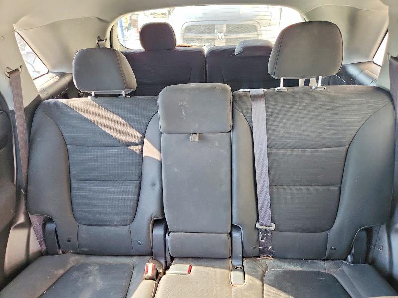 Photo 10 from auction – 2015 KIA SORENTO with VIN 5XYKT4A67FG620325