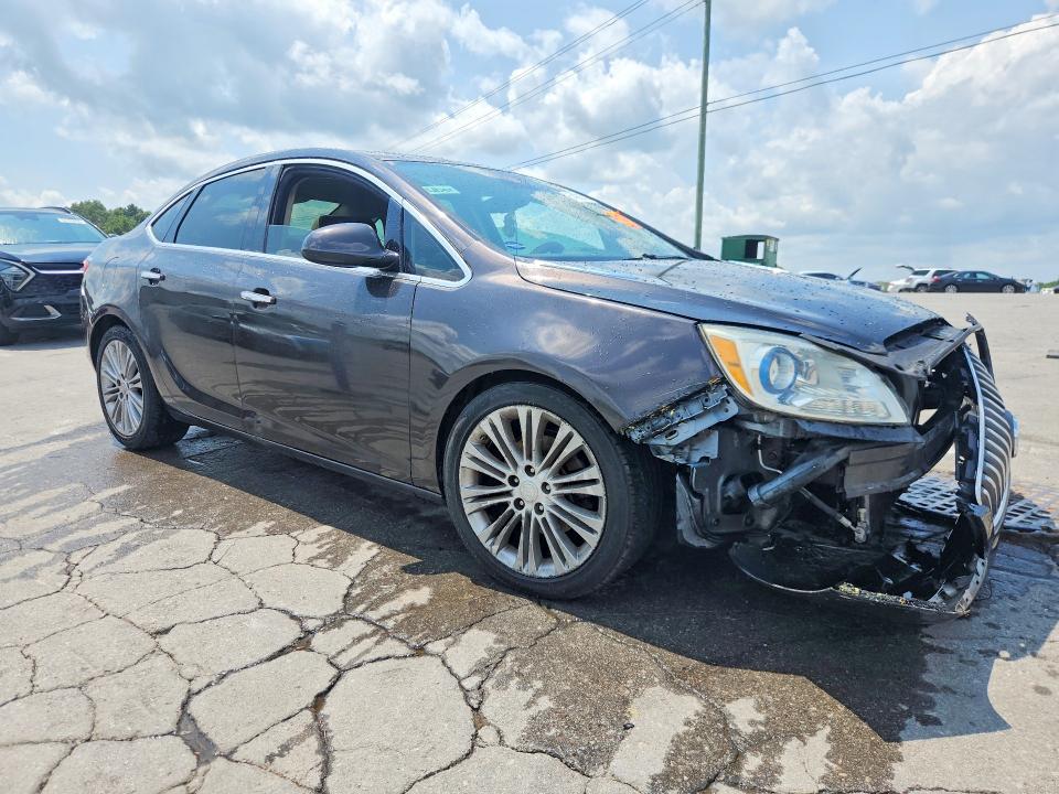 Photo 4 from auction – 2013 BUICK VERANO with VIN 1G4PP5SK0D4182847