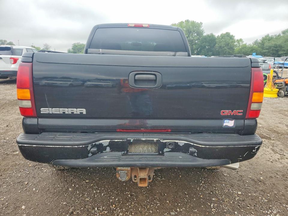Photo 6 from auction – 2002 GMC SIERRA with VIN 2GTFK69U621331248
